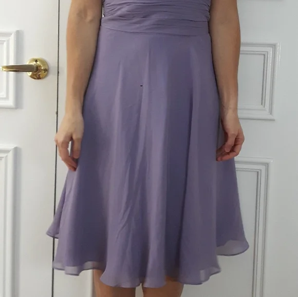 LILAC BRIDESMAID SHIFFON DRESS SIZE 4 (special occasion) - Picture 5 of 16